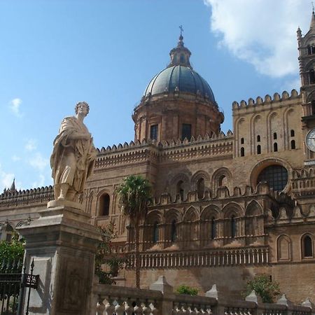 La Palazzina Di Cagliostro Appartement Palermo Kamer foto