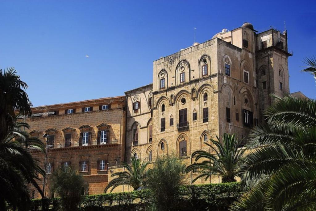 La Palazzina Di Cagliostro Appartement Palermo Kamer foto