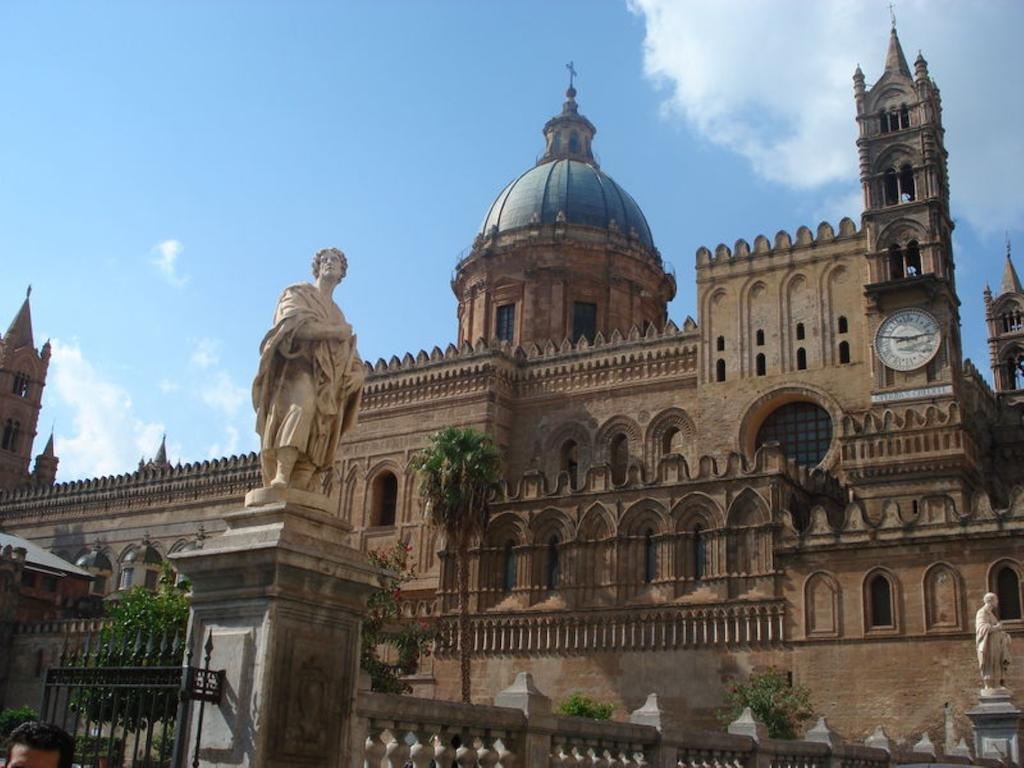 La Palazzina Di Cagliostro Appartement Palermo Kamer foto
